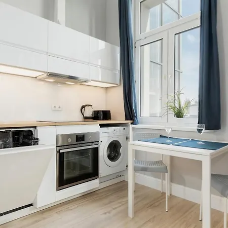 Апартаменти Mtp By Renters *